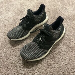 Adidas UltraBoost 4.0 Black Multi-Color NYC Bodegas Men’s Size 11